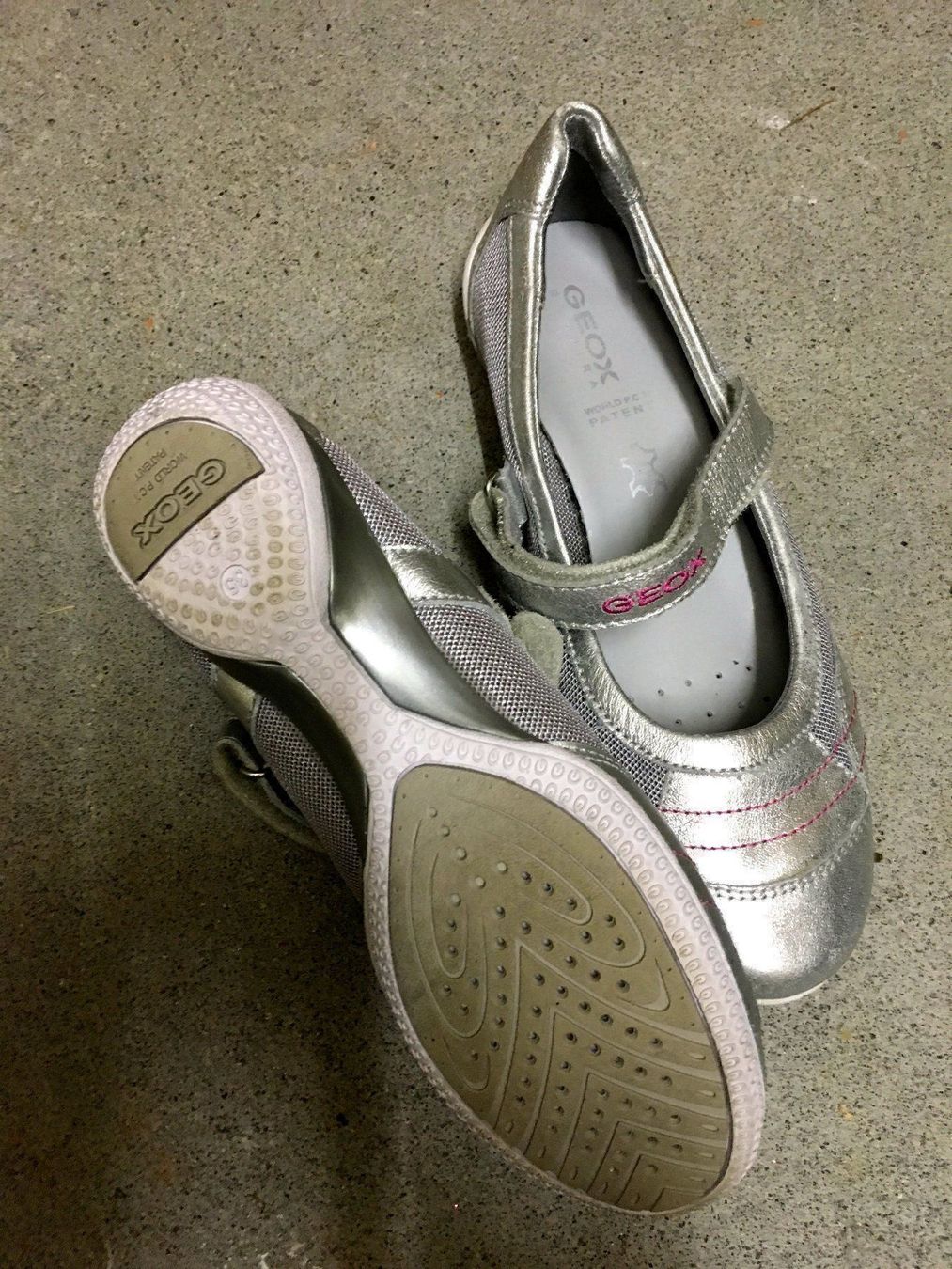 Geox Scarpe da donna: Geox Ballerinas silberfarben Grösse 35 – Usato da Winkel venduto da Flyhy2020 1