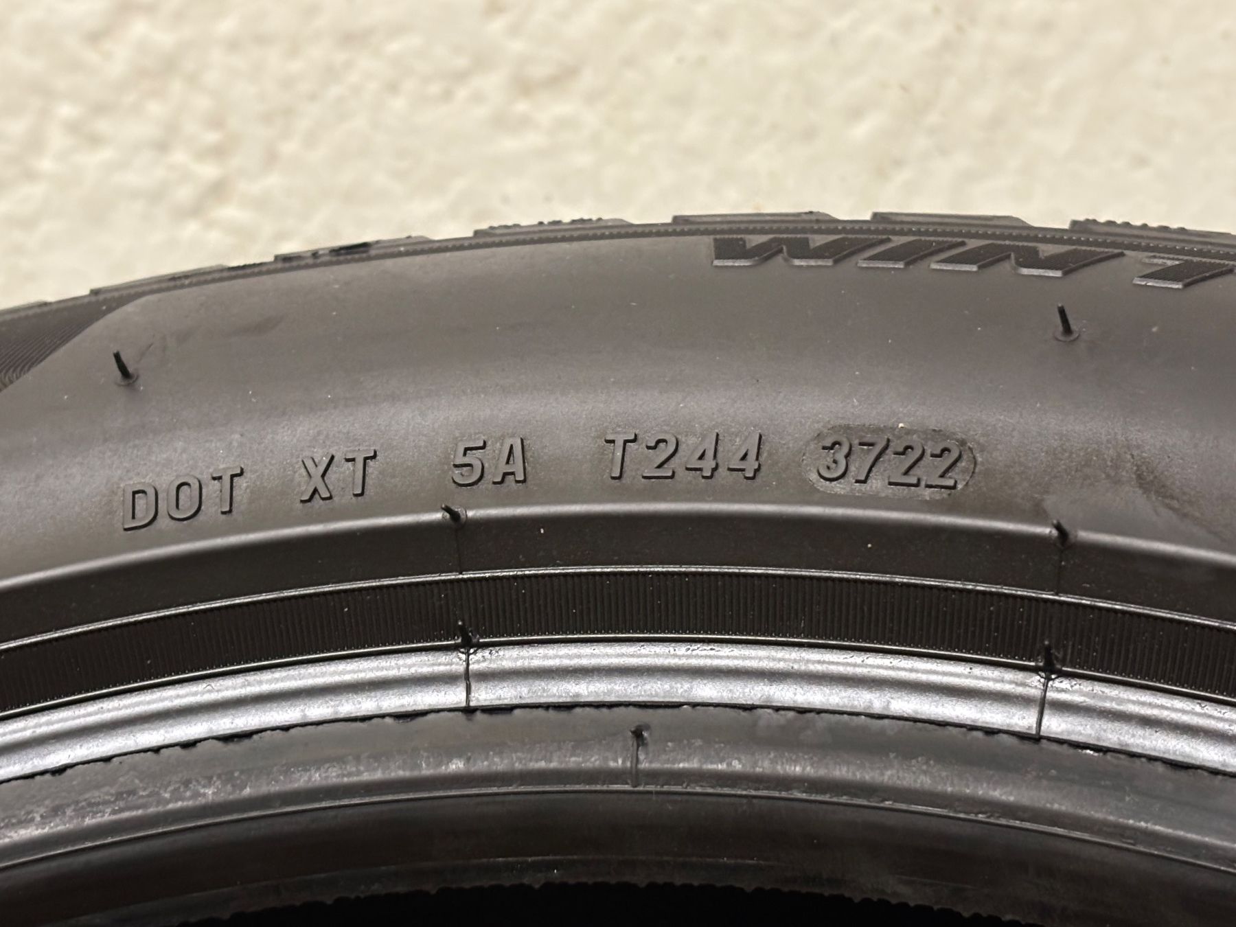 Pirelli Pneus & Kompletträder: AUDI Q3 Sport Winterreifen Pirelli Sottozero 3 - 255/45/R19 – Gebraucht aus Zürich von Axelf2 4