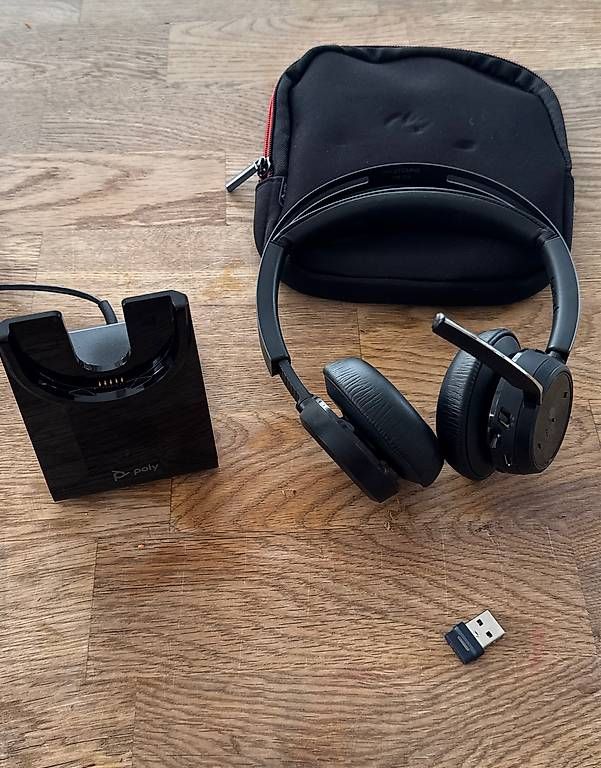 Casques audio: Headset Poly Focus 2  – D'occasion à Fahrni b. Thun par Joer1