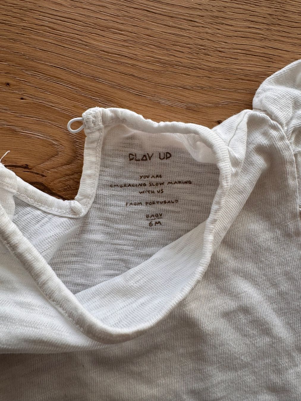 Camicie, Top & T-shirt: Weisse, ärmellose Bluse, Playup, 6 M, 68 – Usato da Zumikon venduto da ver_zbp8 1