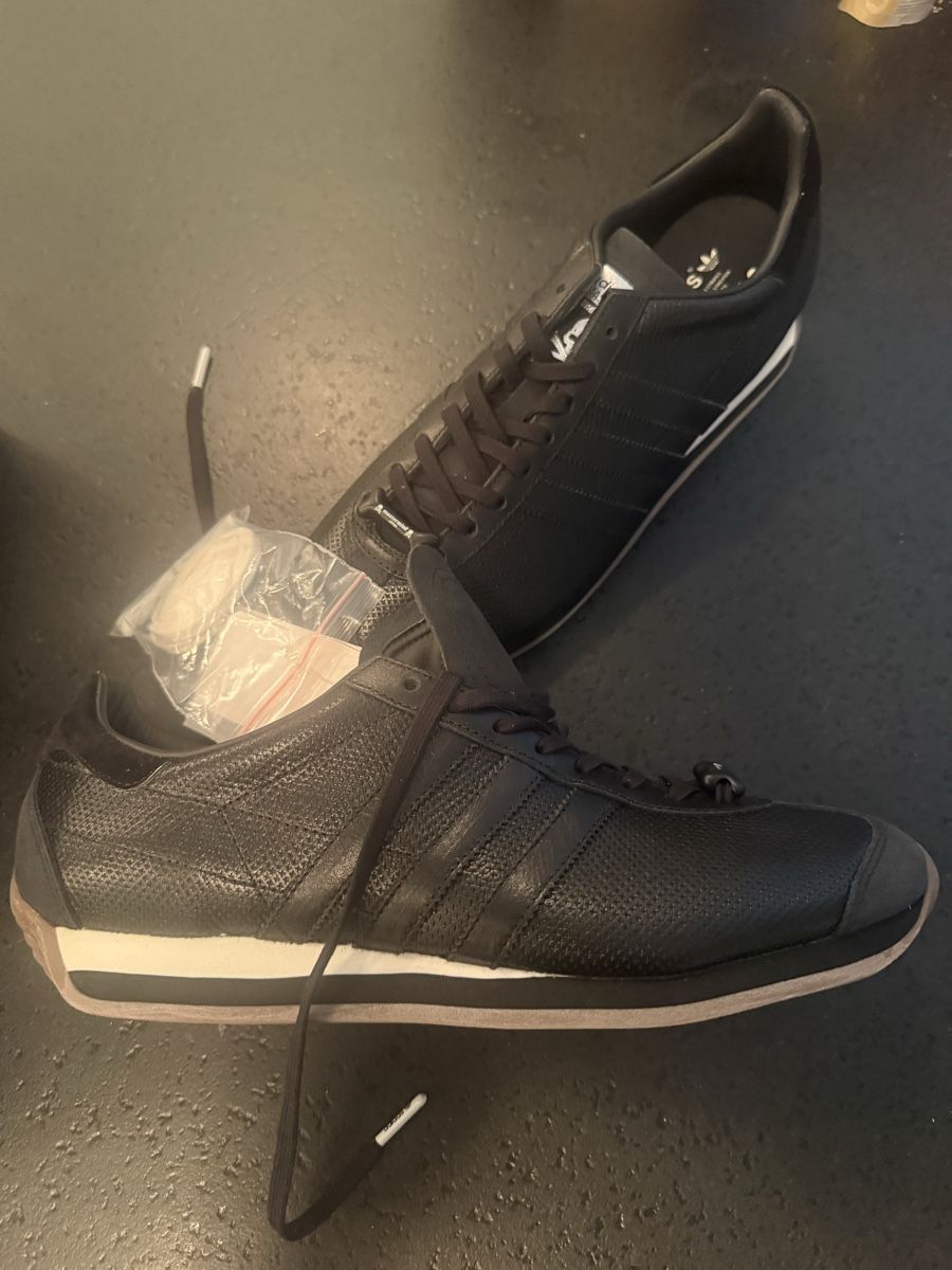Herrenschuhe: Janpan Adidas MASTERMIND X COUNTRY OG – Neu und originalverpackt aus Wallisellen von mctomasito 2