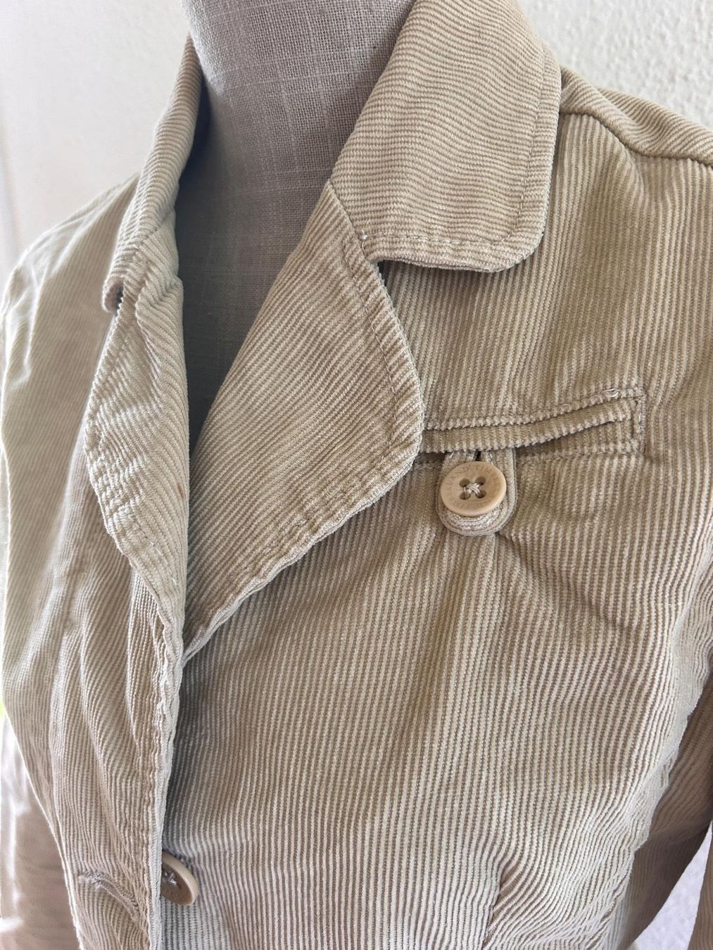 Timberland Giacche: Cooles Cord Jacket, Gr. 38, tailliert von Timberland – Usato da Elgg venduto da swissstuff 1