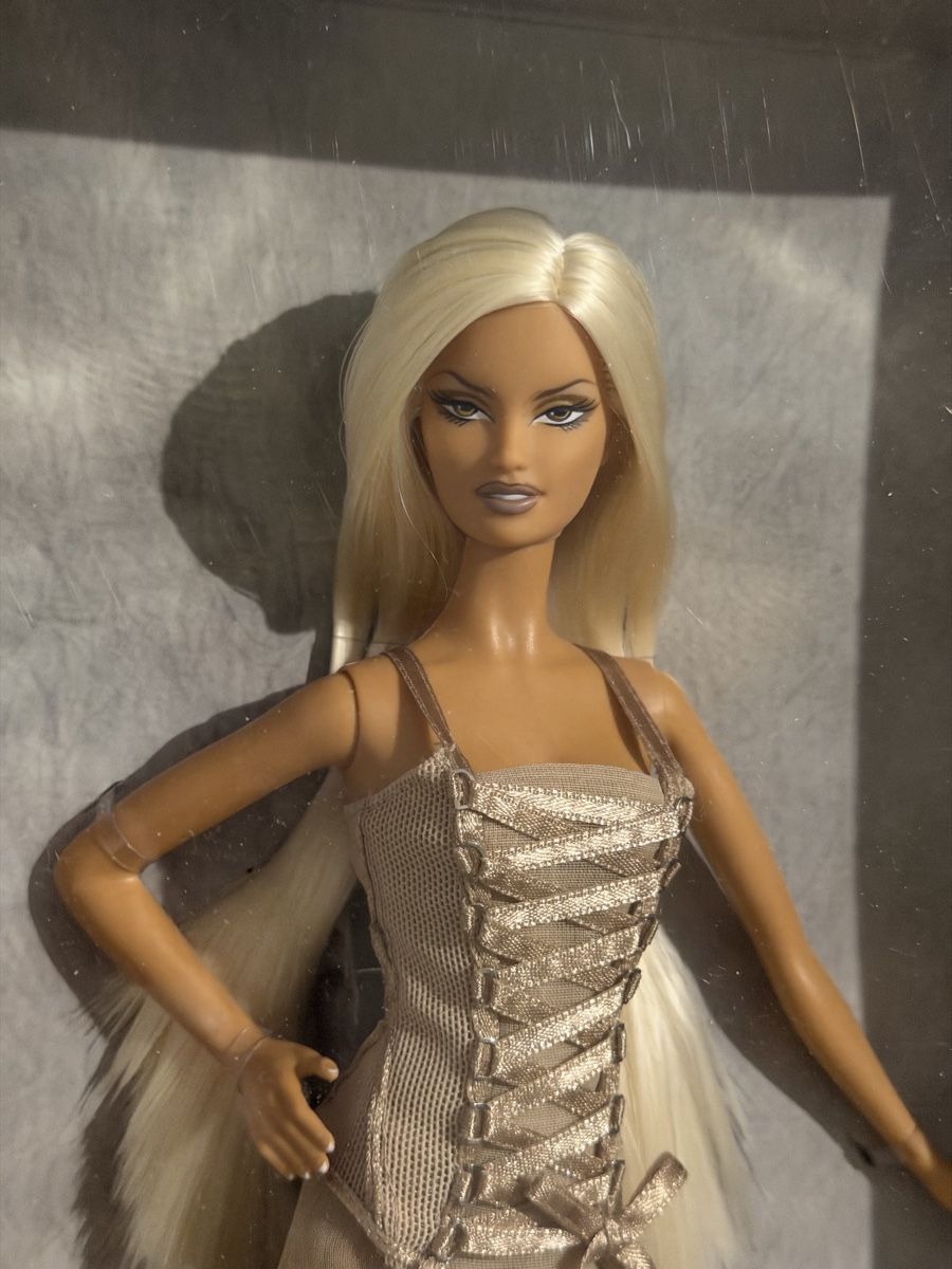 Bambole: Versace Barbie Gold Label – Nuovo e nell'imballaggio originale da Bürglen TG venduto da SonneMondSterne99 2
