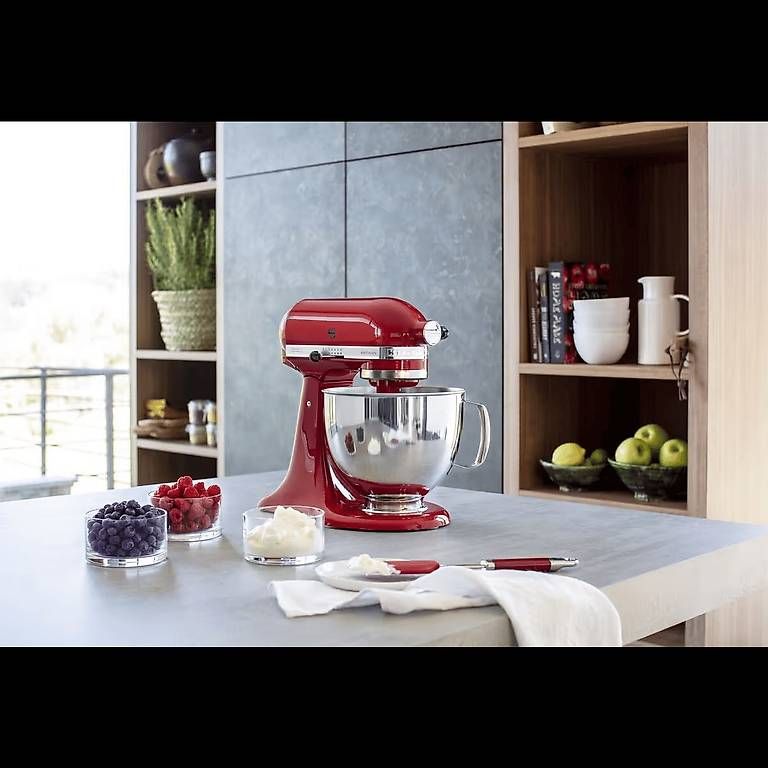 Appareils de cuisine: KitchenAid Artisan KSM135 4.8 l – Neuf avec emballage d'origine à Thalwil par swiss_snowman1 1