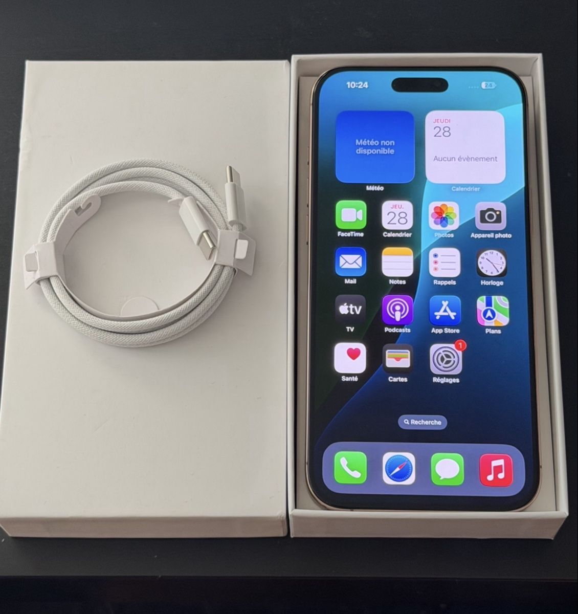 Apple Telefoni cellulari / Smartphones: iPhone 16 pro Max 256Gb Garantie 1 an – Usato da Genève venduto da Phoneconcept