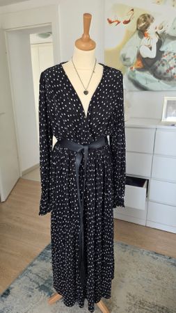 Robe longue Tissis Plissé T. 40DE / 42FR