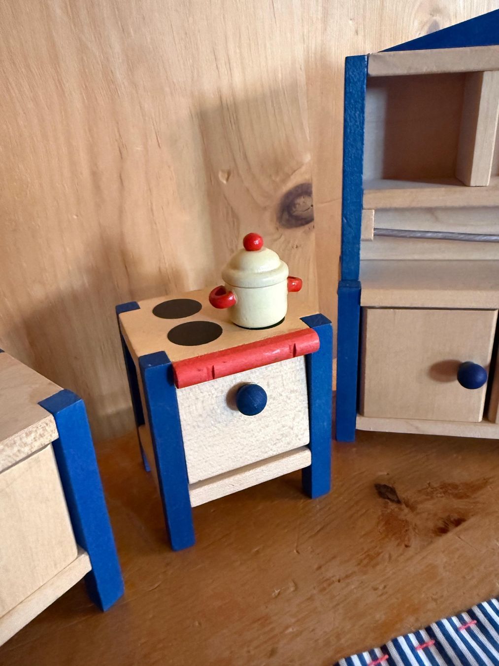 Case e mobili per bambole: Puppenhaus Möbel - Kitchen – Usato da Forch venduto da amabokke101 1