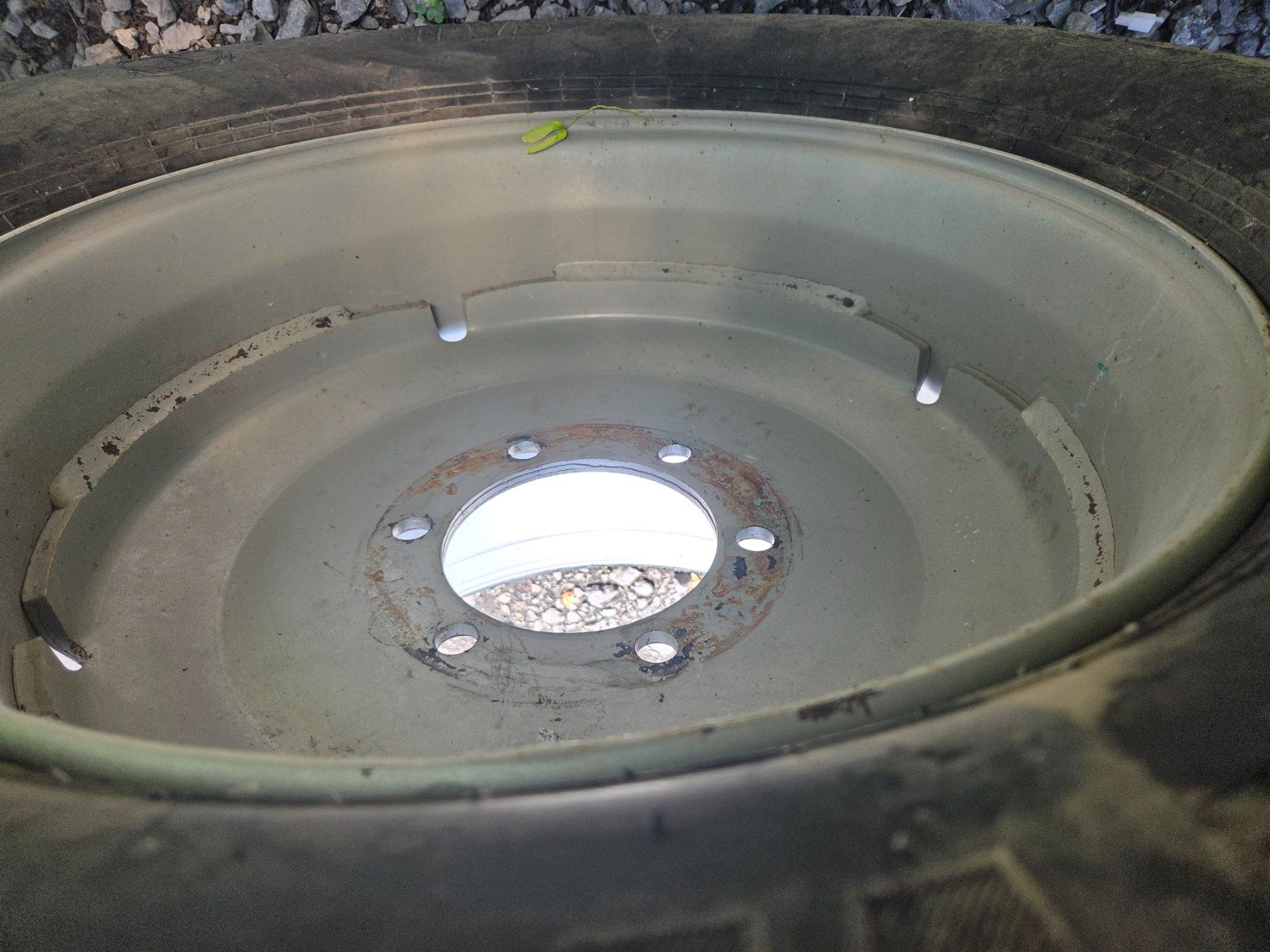 Accessori per altri veicoli: Achse 5,0t mit Rad 550/45-22.5 – Usato da Egg SZ venduto da kombi83 4