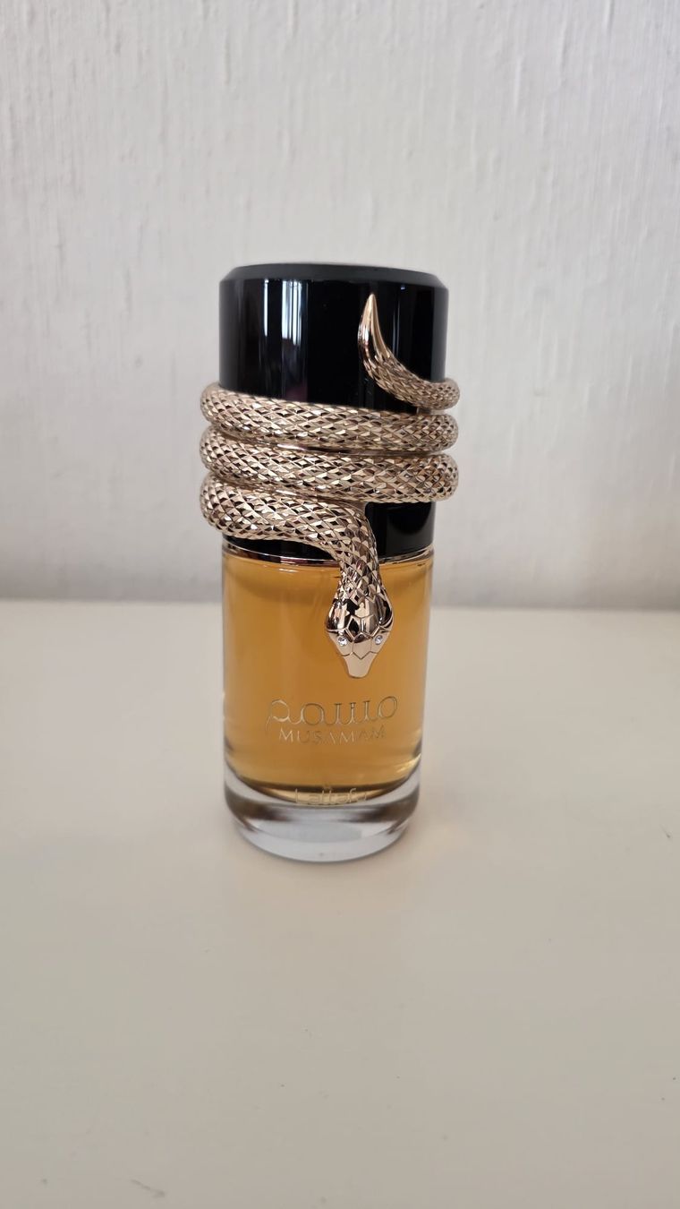 Lattafa Profumi & Eau de Toilette: Musamam - Lattafa 98/100ml – Usato da Lausanne venduto da Andonia