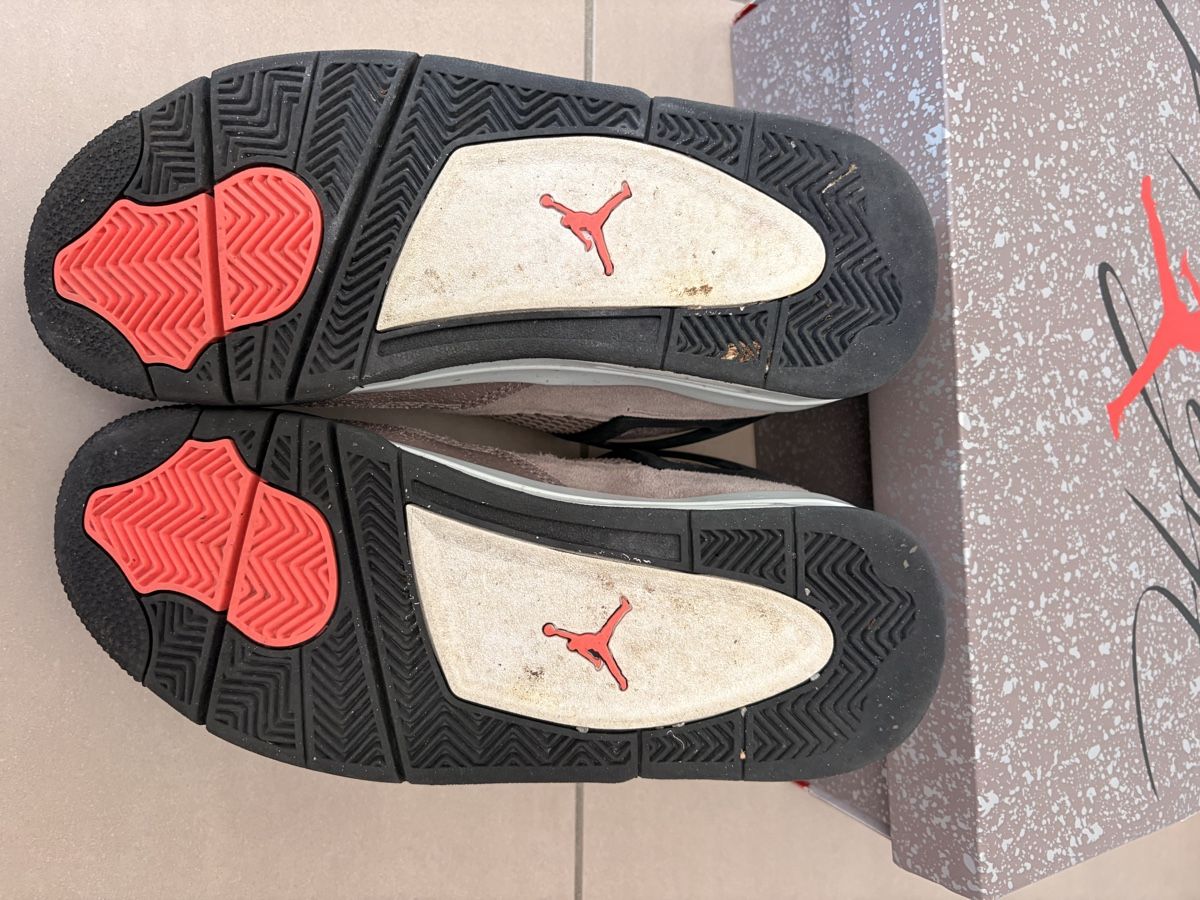 Jordan Herrenschuhe: Air Jordan 4 Retro – Gebraucht aus Henau von Sevi05 4
