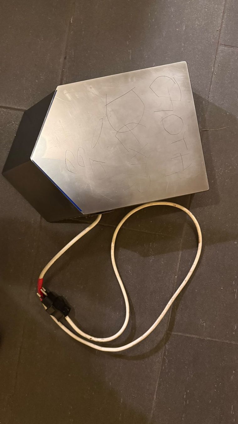 Dyson Asciugacapelli: Dyson Airblade Händetrockner – Usato da Bern venduto da diesdastrallala 2
