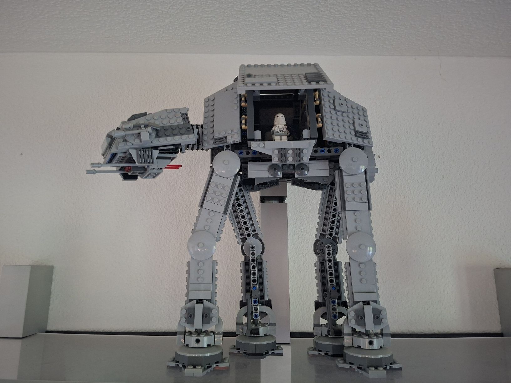Lego Jouets: Lego Star Wars - AT-AT  – D'occasion à Kölliken par Blamedy93