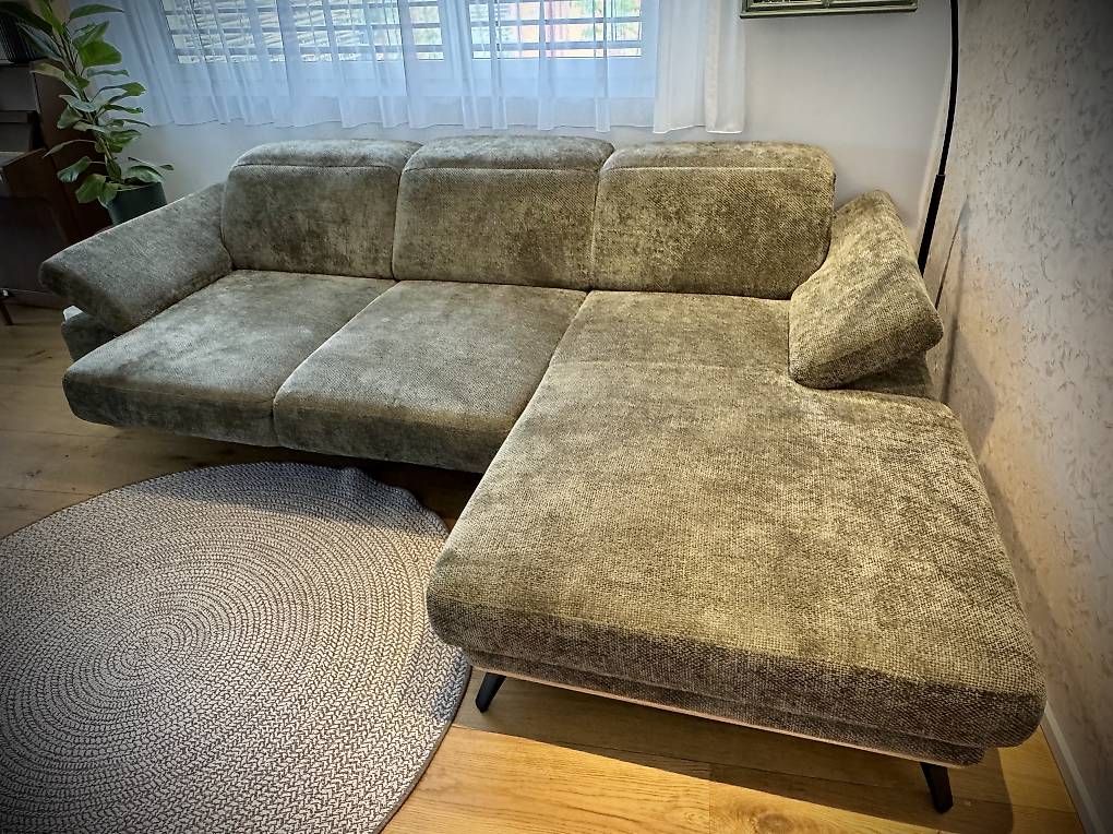 Mömax Divani: Ecksofa - wie neu - mit elektrischem Sitzvorzug – Usato da Reiden venduto da pancras 1