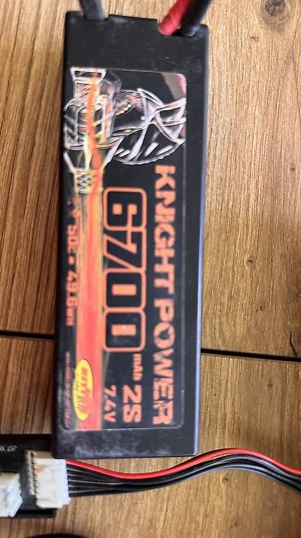Graupner Caricabatterie: Graupner Ultramat 16s inkl. Lipo – Usato da Arlesheim venduto da Tommy64 2