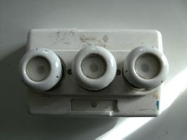 Schraubsicherungen / Sicherungselemente, 3-fach, 25A 500V