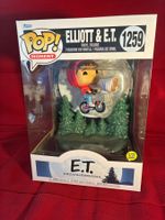 Funko Pop Moment: Elliot & E.T.