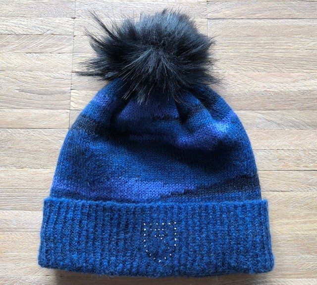 Copricapi, berretti & cappellini: Neues Beanie Chervo Blau – Nuovo (secondo la descrizione) da Utzigen venduto da Crisbo