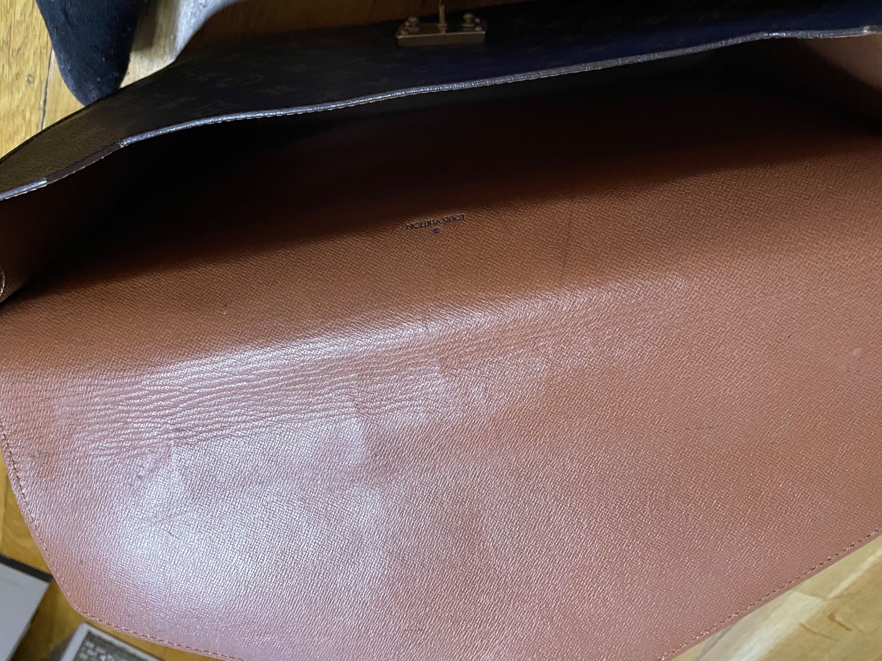 Louis Vuitton Koffer & Taschen: Louis Vuitton Serviette Conseiller Monogram – Porte-document – Gebraucht aus Genève von step909 8