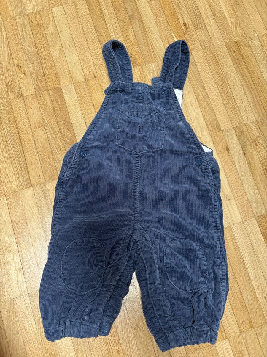 Kleiderpakete & -sets: Latzhose und Pulli Grösse 68 – Gebraucht aus Oberglatt ZH von Haushalt1984 1