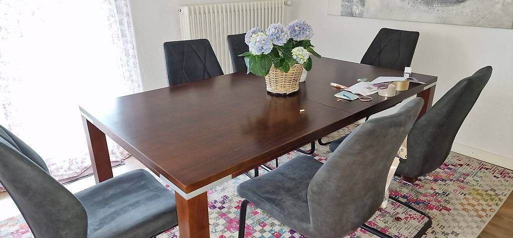Tavoli: Esstisch ab 16.9. verfügbar – Usato da Uerikon venduto da Xela55
