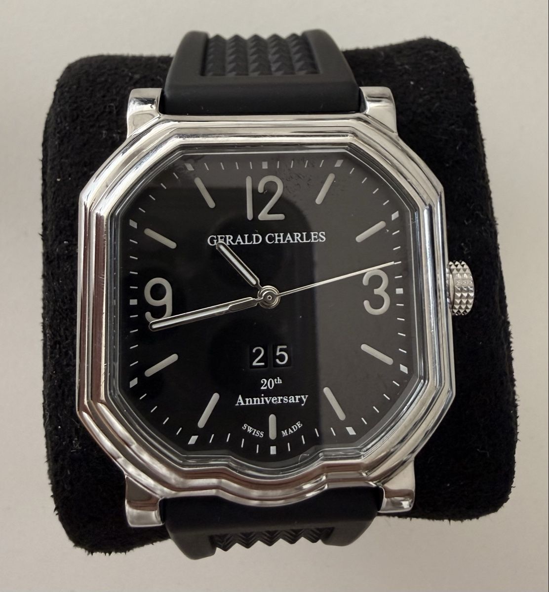 Orologi: Gerald Charles Maestro 20th Anniversary – Usato da Baar venduto da Upick1