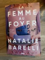 Livre La femme au foyer par Natalie Barelli, thriller