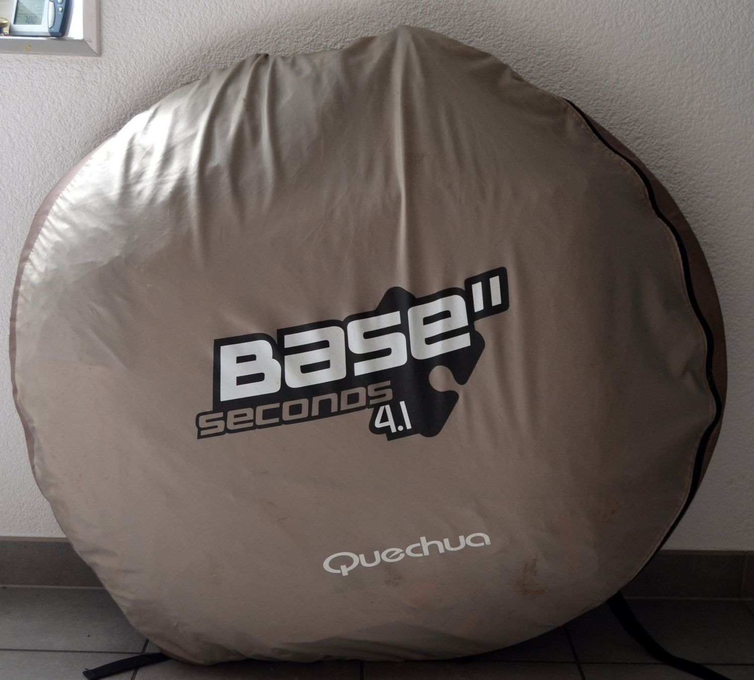 Decathlon Tende : Quechua Base Seconds  4.1 Zelt / Tente – Usato da Collonges venduto da arashee