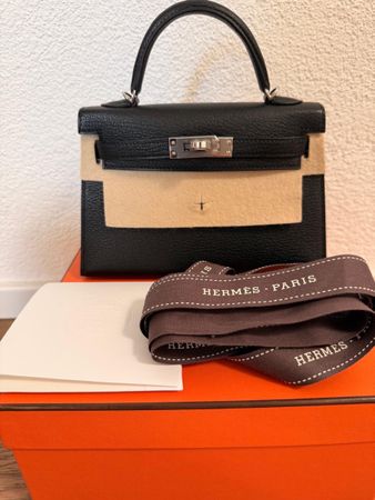 Hermès Mini Kelly Handtasche Leder Schwarz Beige neuwertig