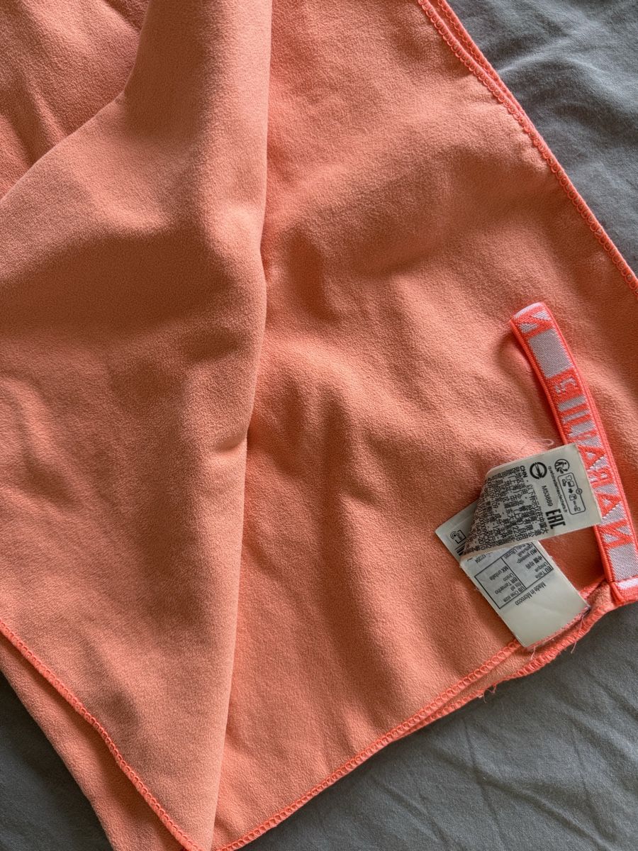 Teli da bagno: HARMAAJAA Microfiber Gym Towel - Peach - Lightweight! – Usato da Dübendorf venduto da zhe_69pd 1