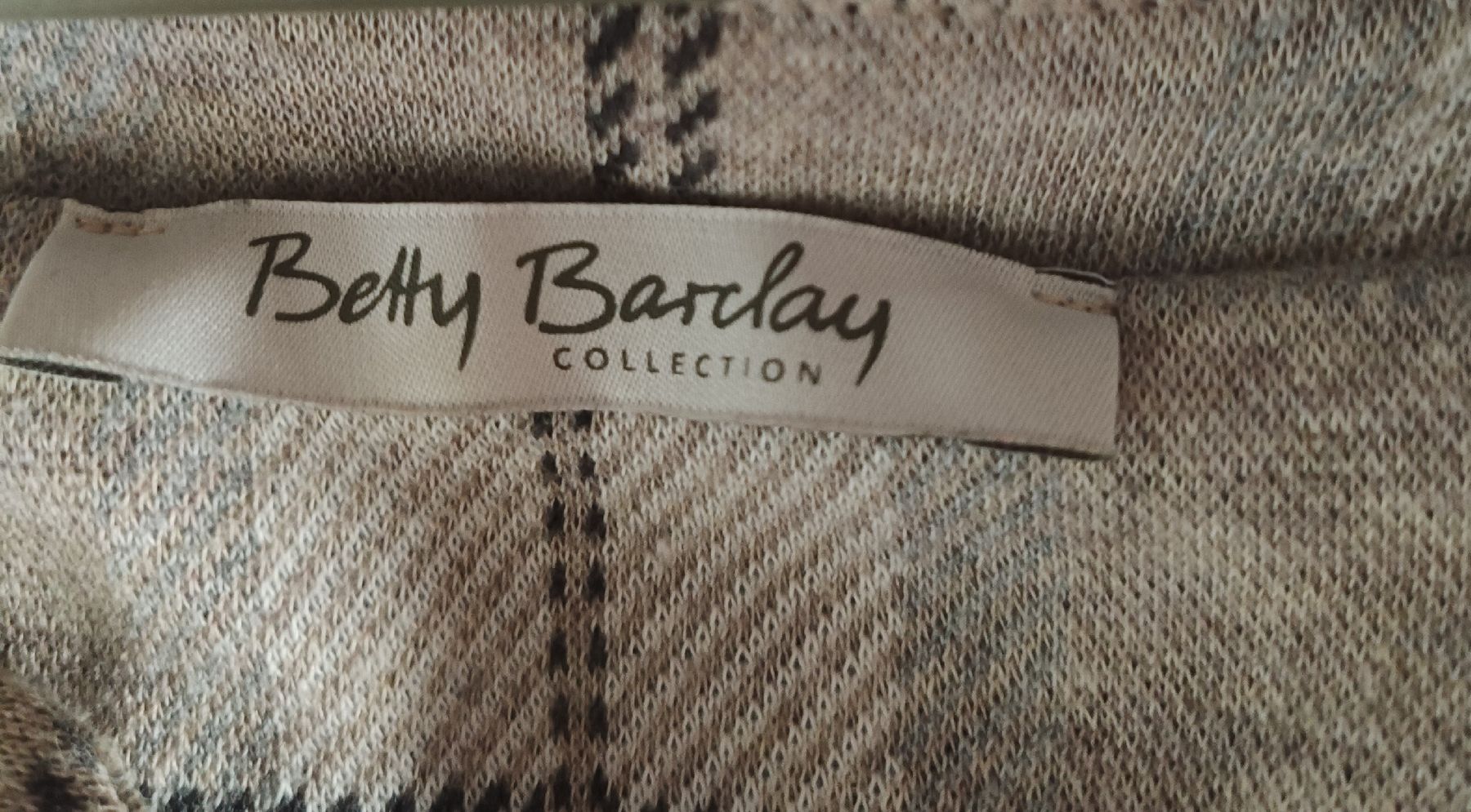 Betty Barclay Jacken: Karierte Jacke – Gebraucht aus Gettnau von Immortal_ 2