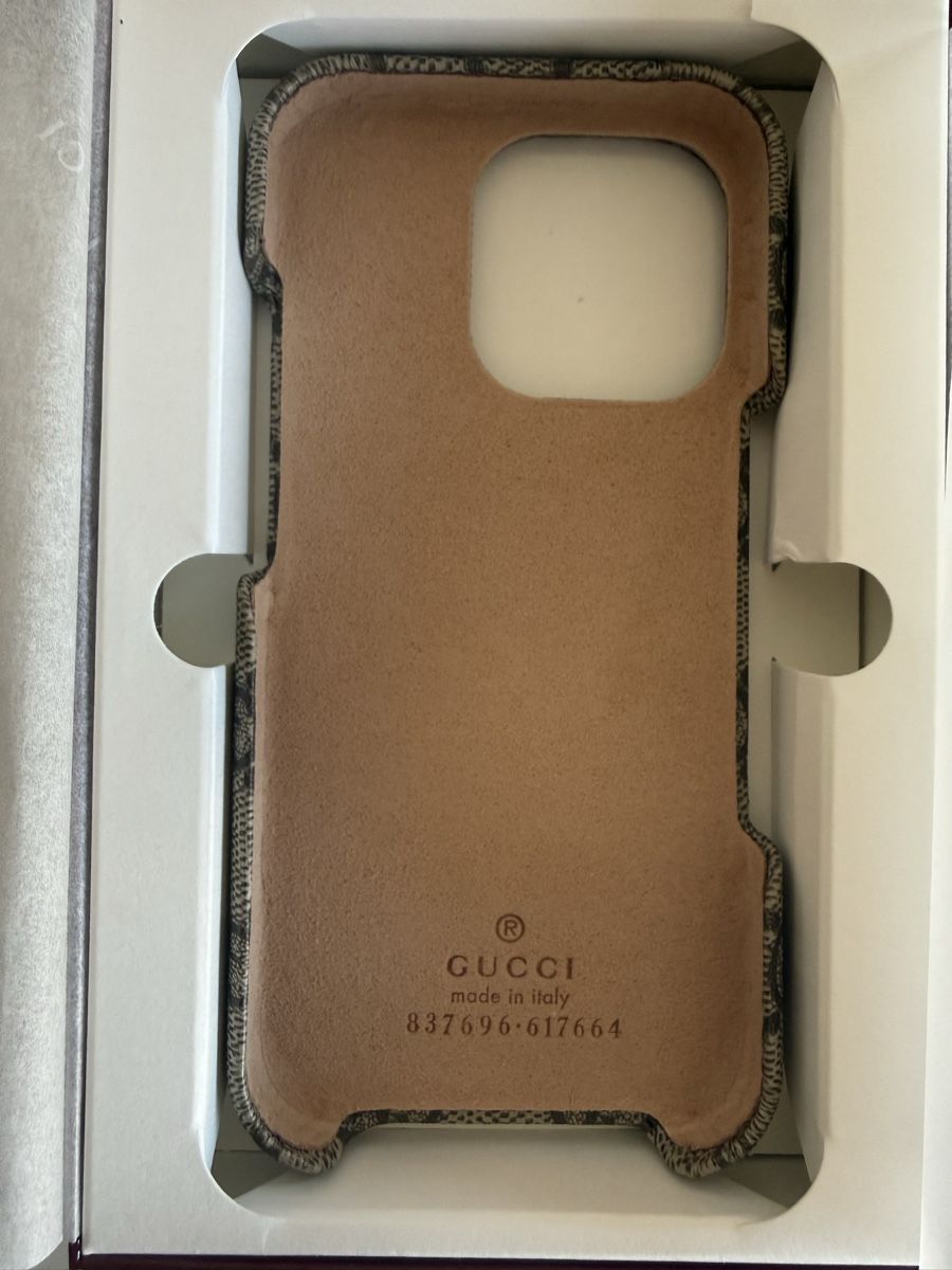 Gucci Cover & Protezioni schermo: Gucci Iphone 16pro Hülle – Nuovo e nell'imballaggio originale da Rheinfelden venduto da Sabjoo84 3