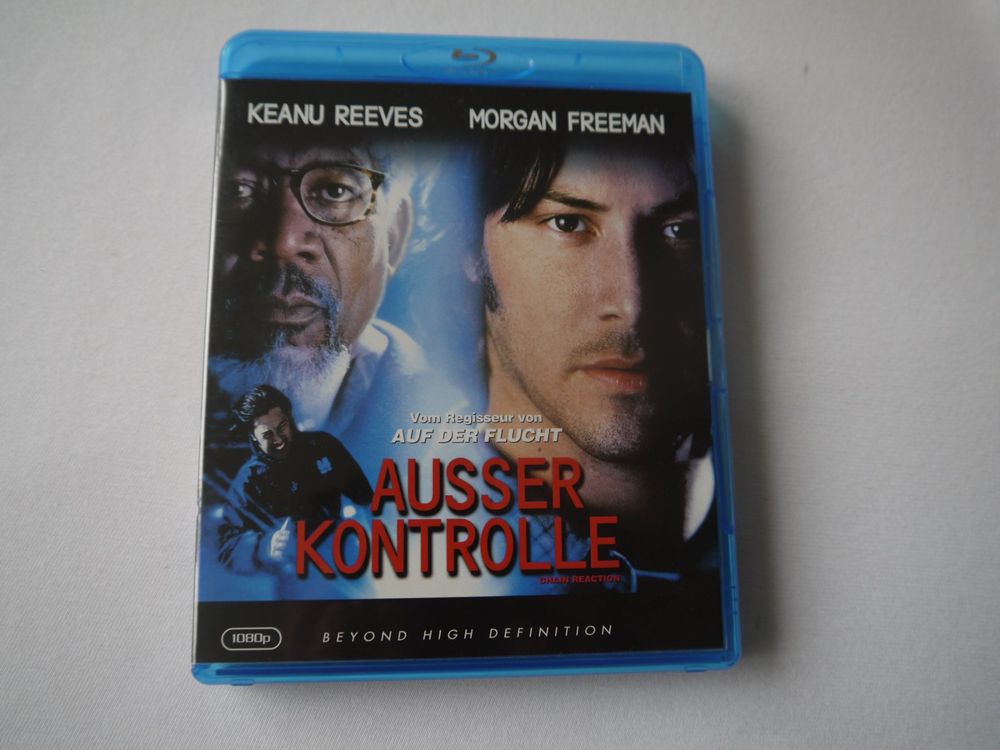 Elegantes Film Ausser Kontrolle Mit Keanu Reeves Fotos