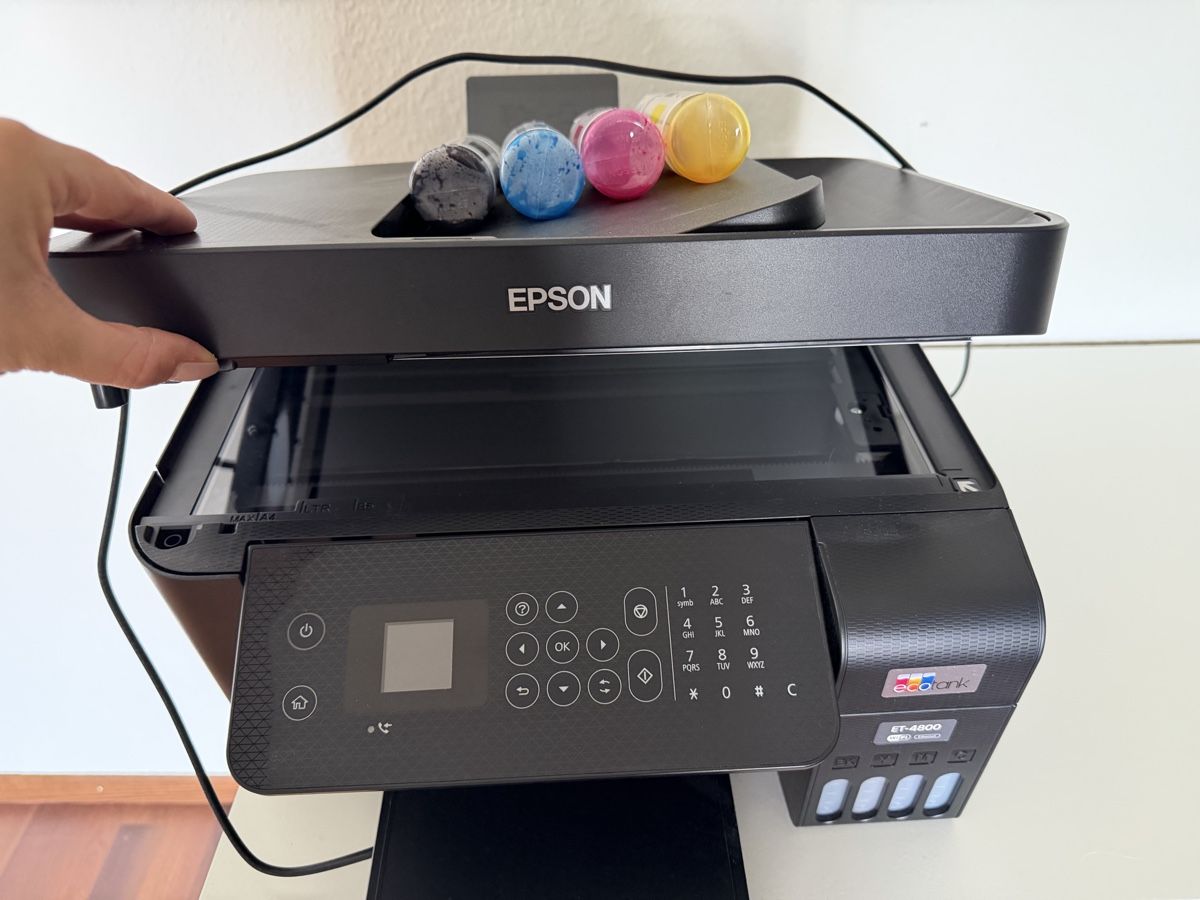 Epson Imprimantes: Epson ET-4800 Drucker mit voller Tinte – D'occasion à Flaach par mireena02 2