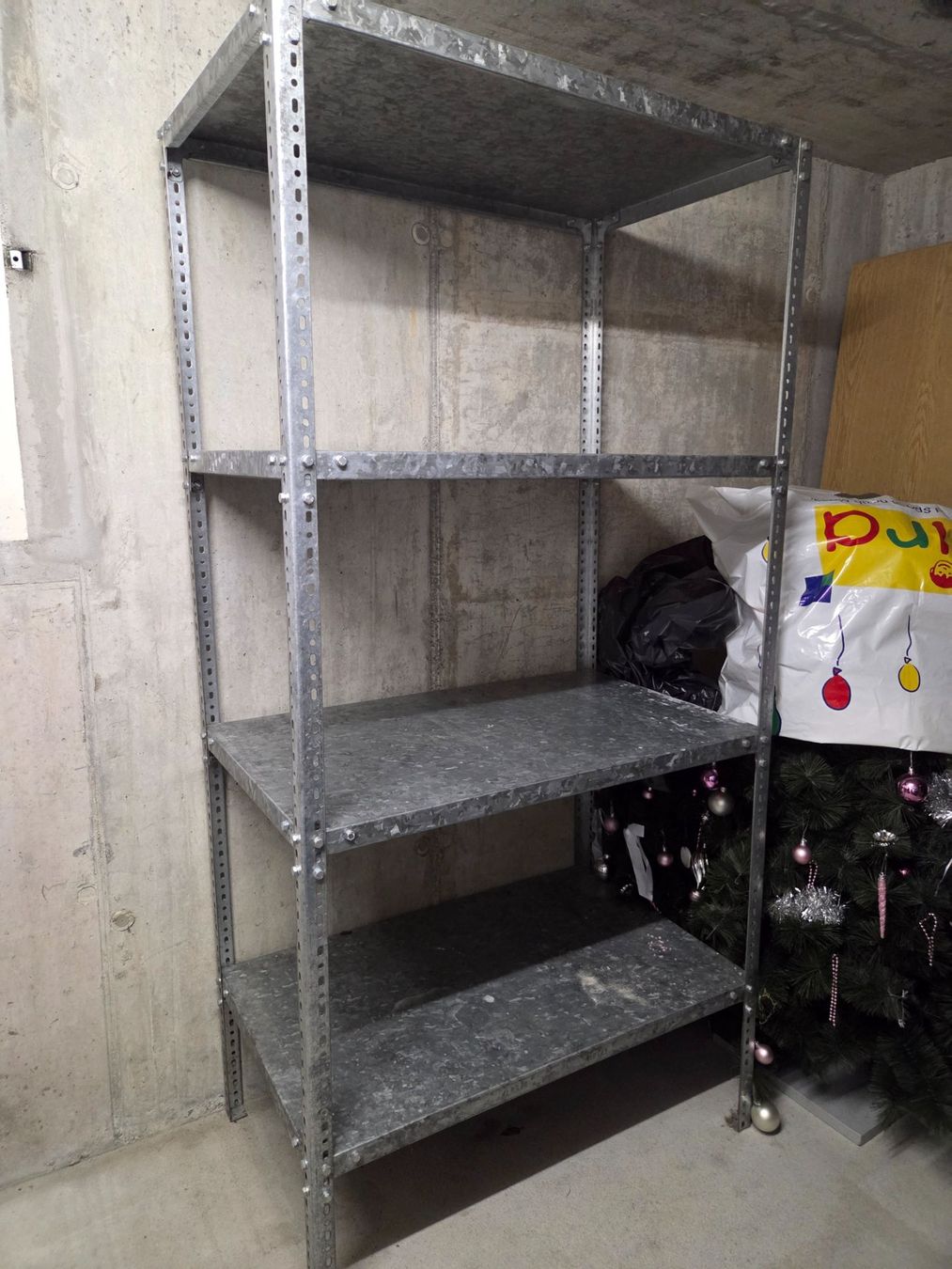 Scaffali: Schwerlastenregal – Usato da Hüttikon venduto da Caipi09