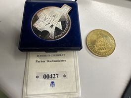 2 versch. Medaillen Frankreich