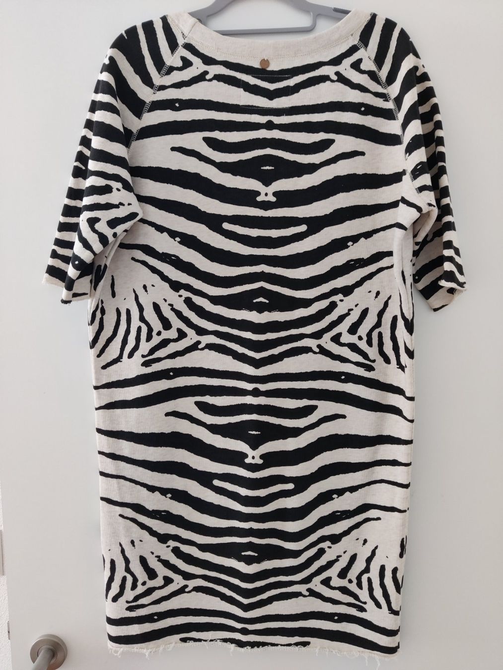 Vestiti: bequemes Zebra-Kleid M – Usato da Schönenwerd venduto da sal_75dx 1