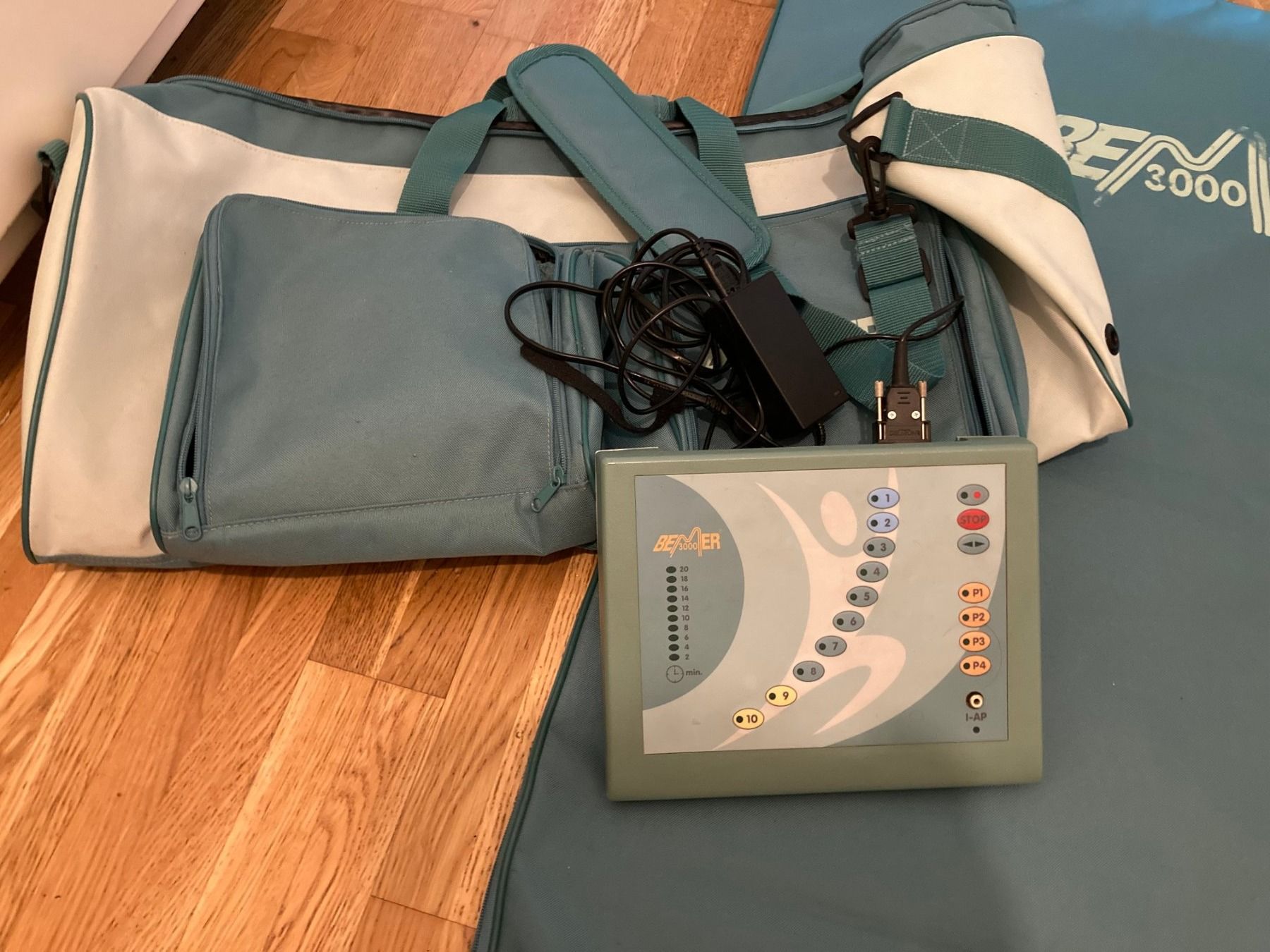 Attrezzature mediche: Bemer 3000 Magnetfeldmatte PEMF-Matte – Usato da Glattbrugg venduto da Me1996 1