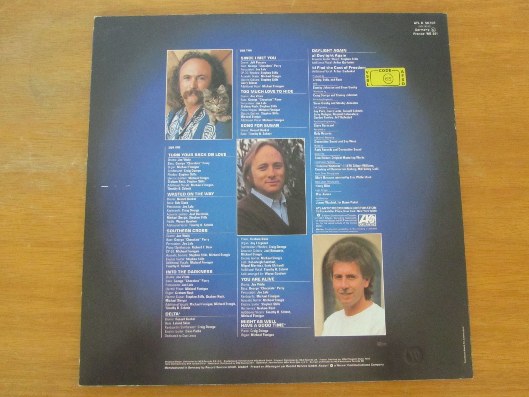 Dischi in vinile: CROSBY, STILLS & NASH:  Daylight Again – Usato da Seengen venduto da mikelele 1