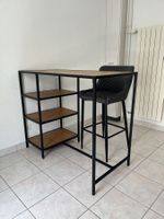 Bartisch mit Barstuhl