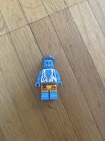 Figurine Lego bleue personnage type homme bon état