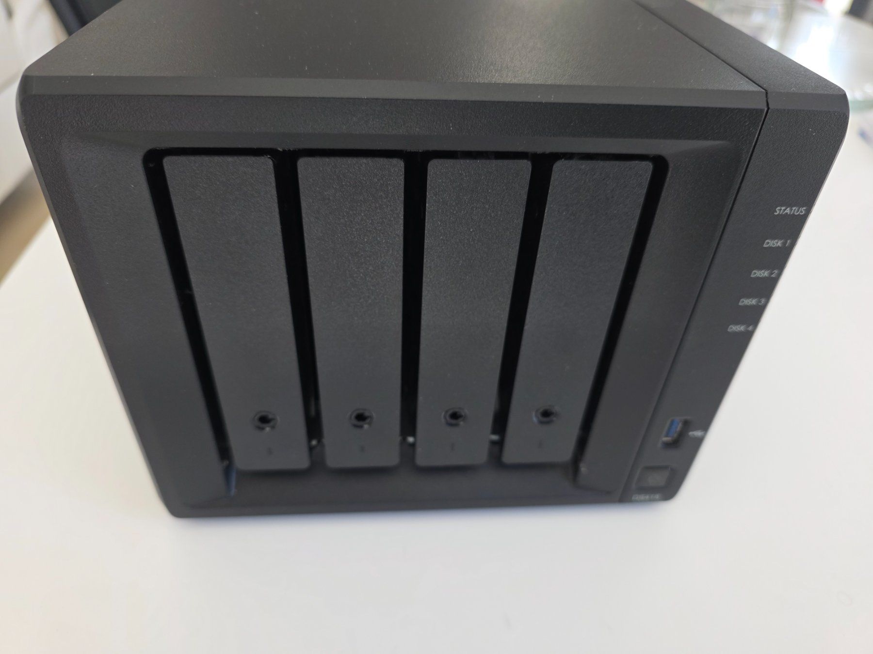 Synology Server: Synology DS418 NAS 4-bay – Usato da Landquart venduto da Widi8169 1