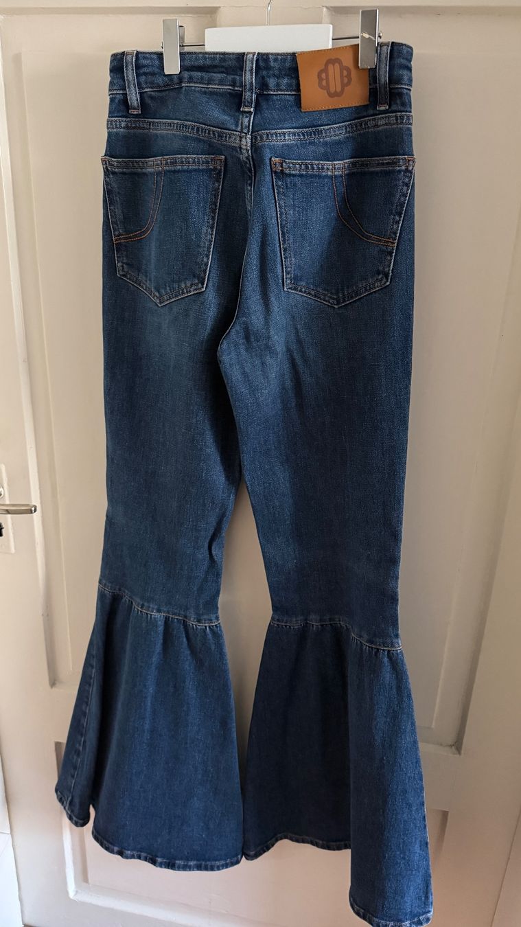 Maje Jeans: Maje Flared Blue Jeans – Usato da Zürich venduto da pre_vy7t 4