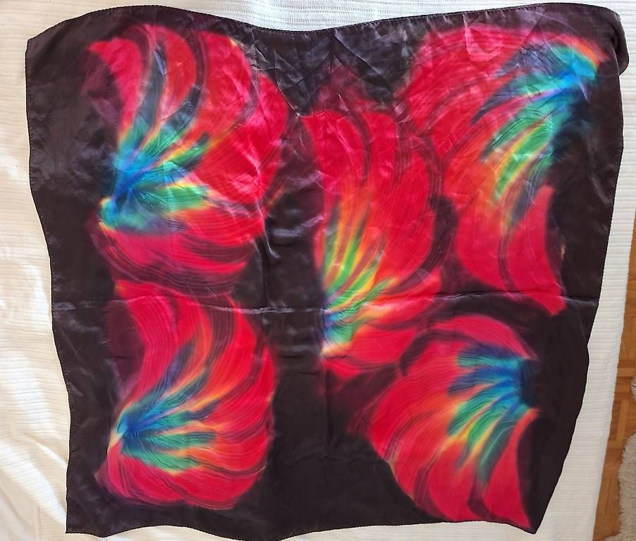 Foulards & écharpes: Seidentuch  Schwarz / Rot mit Regenbogen-Print – D'occasion à Affoltern am Albis par Feather