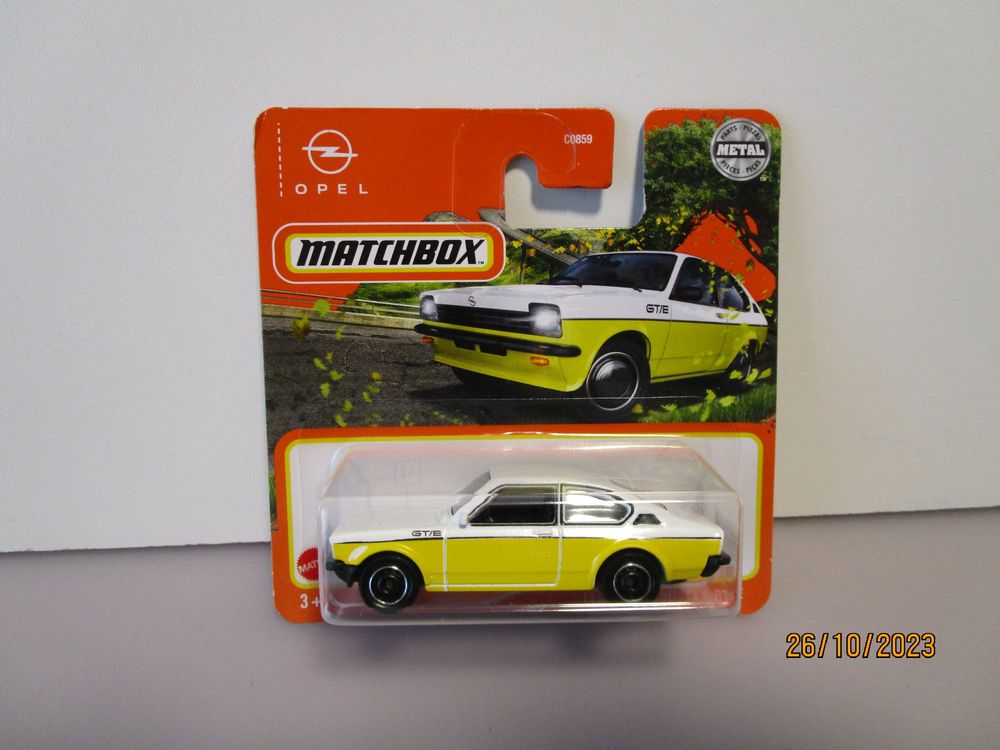 Matchbox: 1975 Opel Kadett C GT/E mașinuță