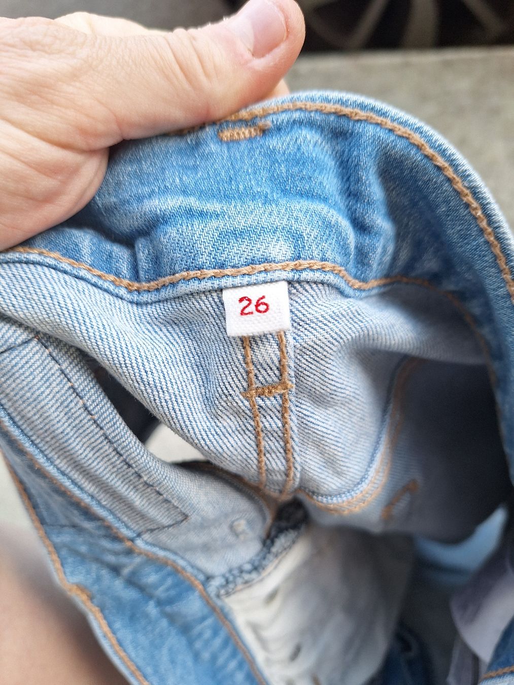 Levi's Jeans: Jeans-Shorts Levi's blau Grösse 26 – Nuovo (secondo la descrizione) da Kandersteg venduto da Zwiepi 2
