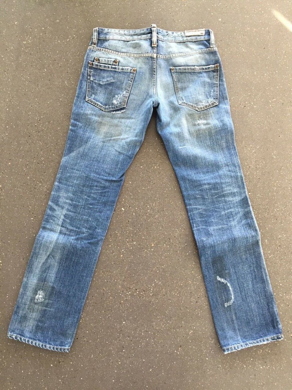 Dsquared2 Jeans: Dsquared2 Dungarees Jeans Regular-fit 44 – Nuovo (secondo la descrizione) da Bülach venduto da Vinorosso2020 1