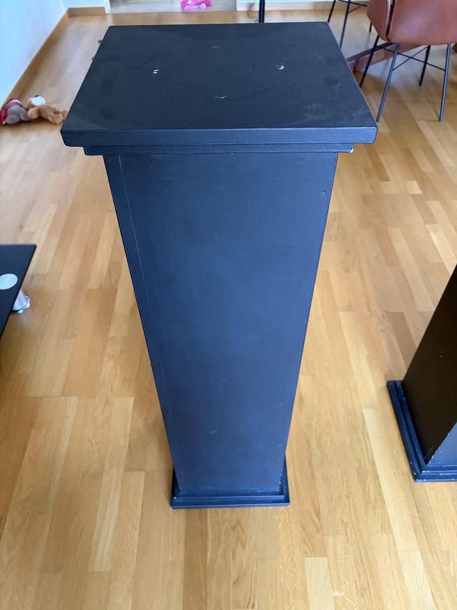 Toutes les décorations: Pillars – D'occasion à Regensdorf par WetTowel42 1