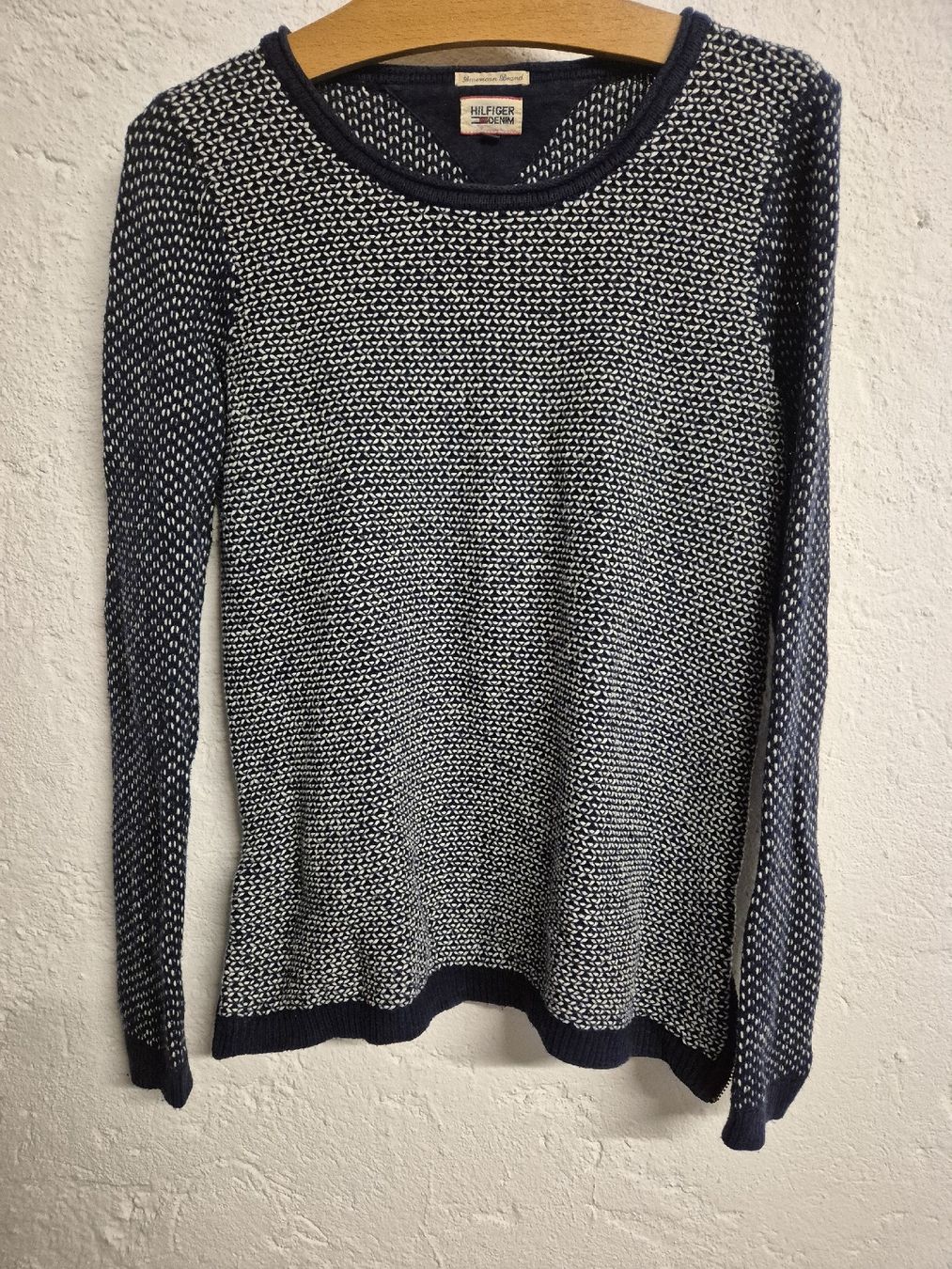 Tommy Hilfiger Maglioni & Felpe: Tommy Hilfiger Pullover Gr. S – Usato da thalwil venduto da Raishin720
