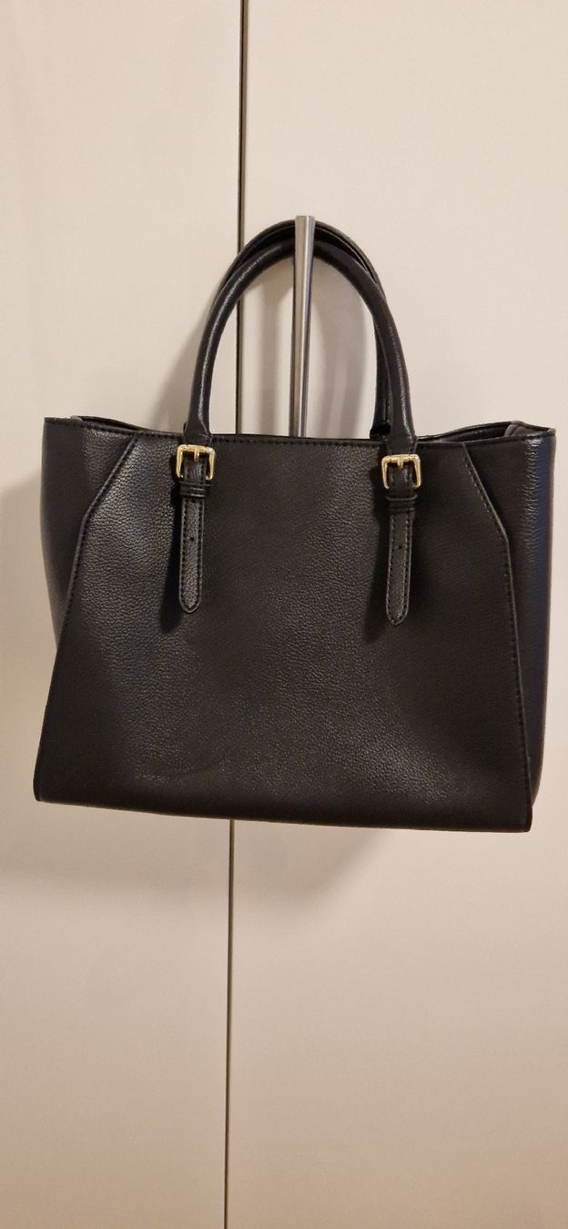 Guess Sacs femmes: Guess Handtasche – Neuf (Voir description) à Stallikon par lh-beba82-85 3