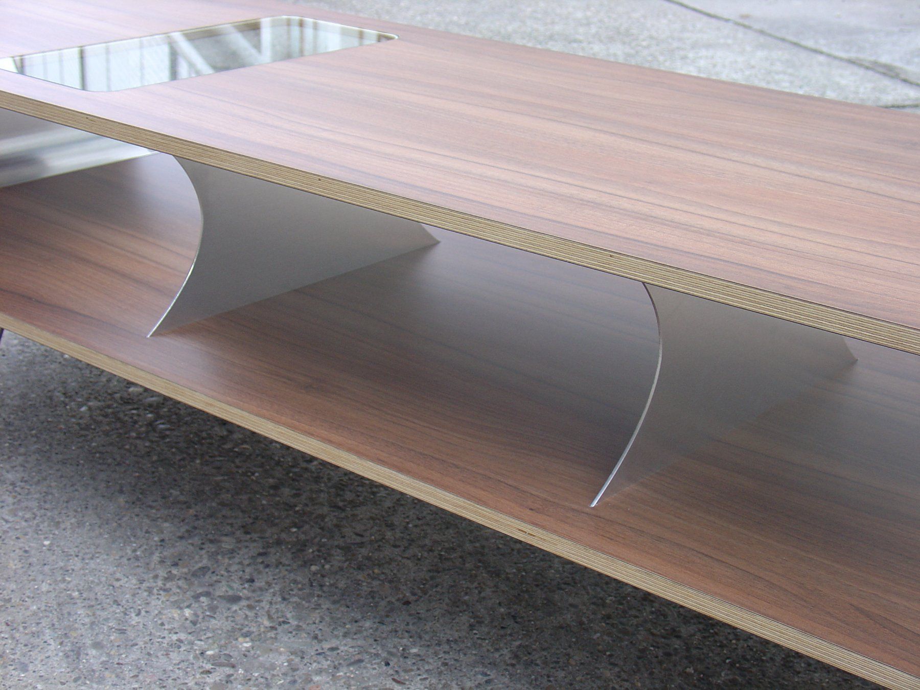 Tavoli: Loungetisch Spacecenter Sideboard – Nuovo (secondo la descrizione) da Läufelfingen venduto da b-form 2